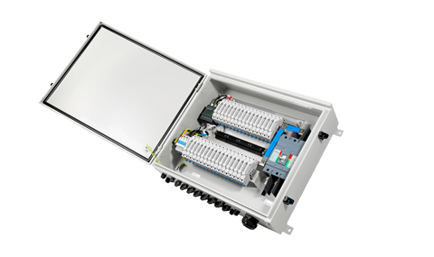 photovoltaic combiner box